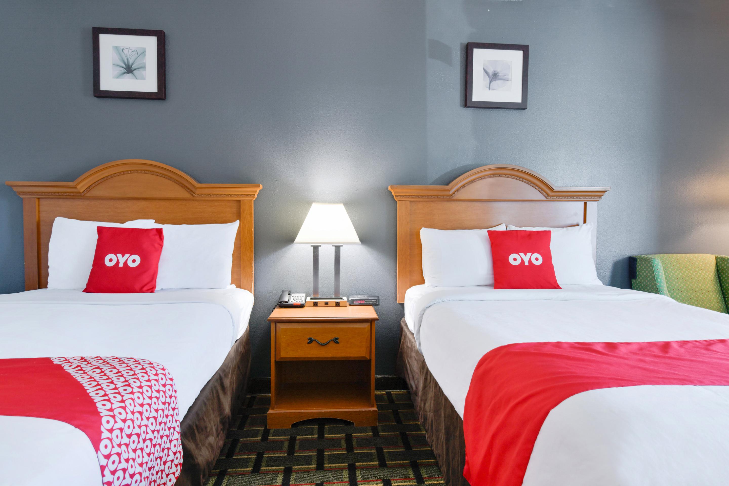 Oyo Hotel Lake Park - Valdosta Area エクステリア 写真