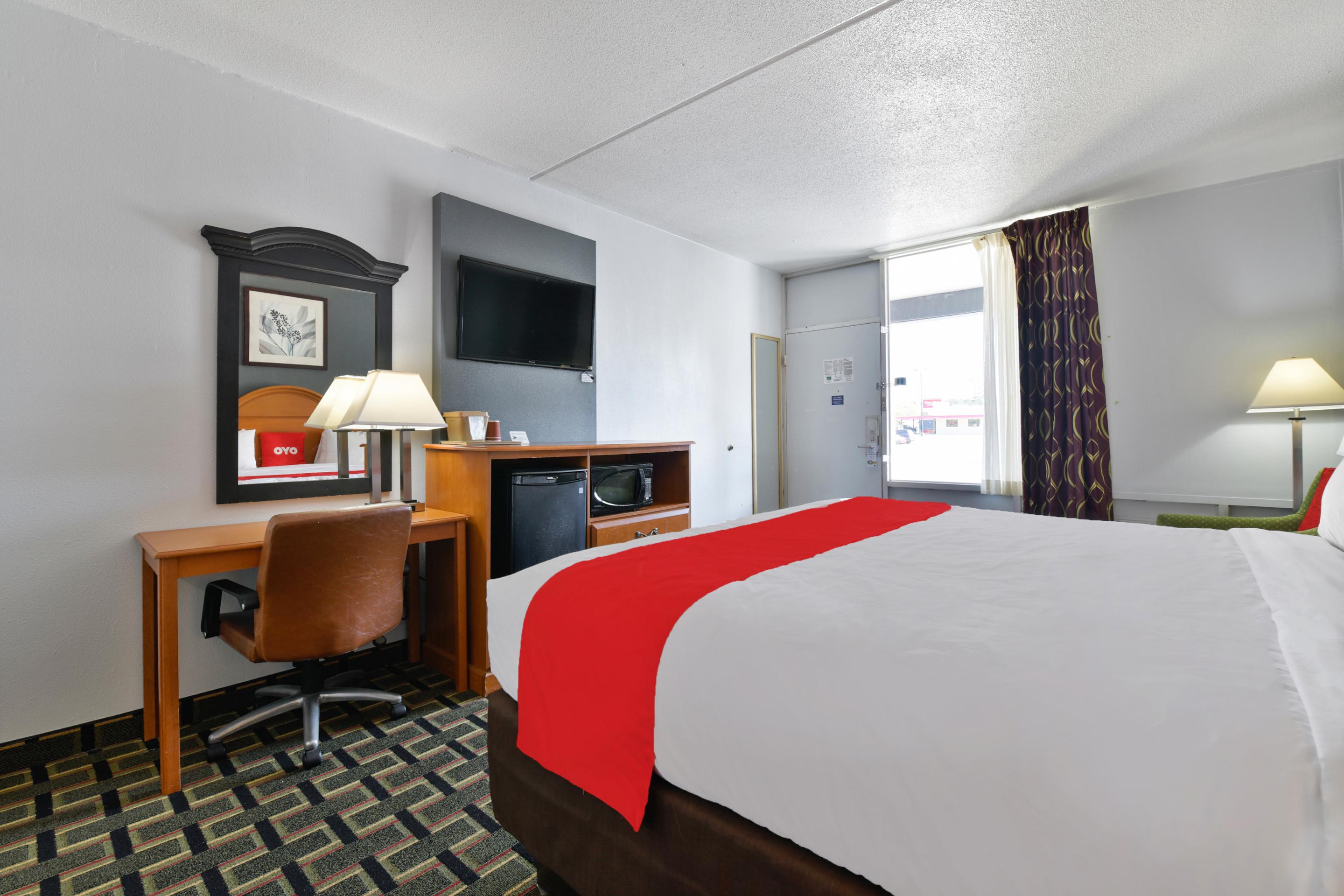 Oyo Hotel Lake Park - Valdosta Area エクステリア 写真