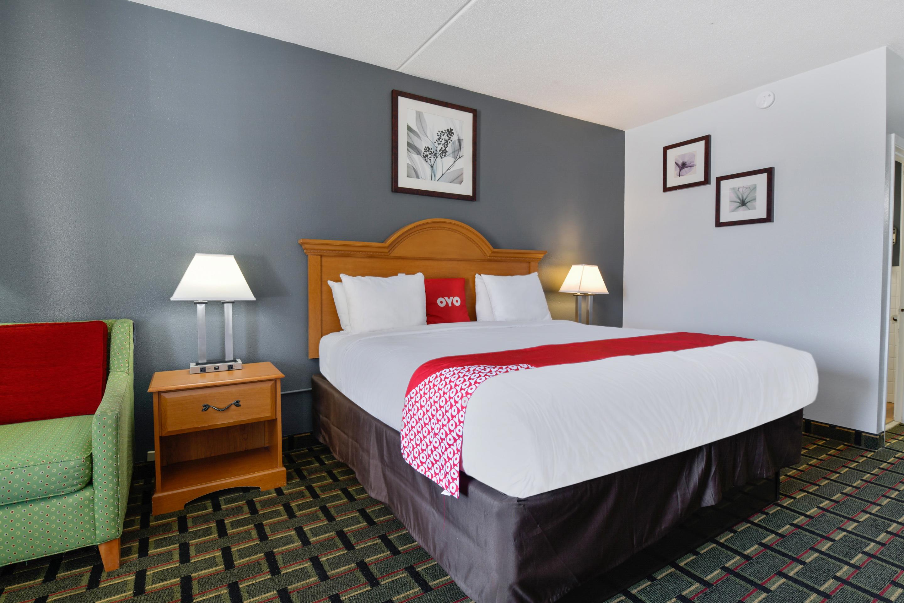 Oyo Hotel Lake Park - Valdosta Area エクステリア 写真
