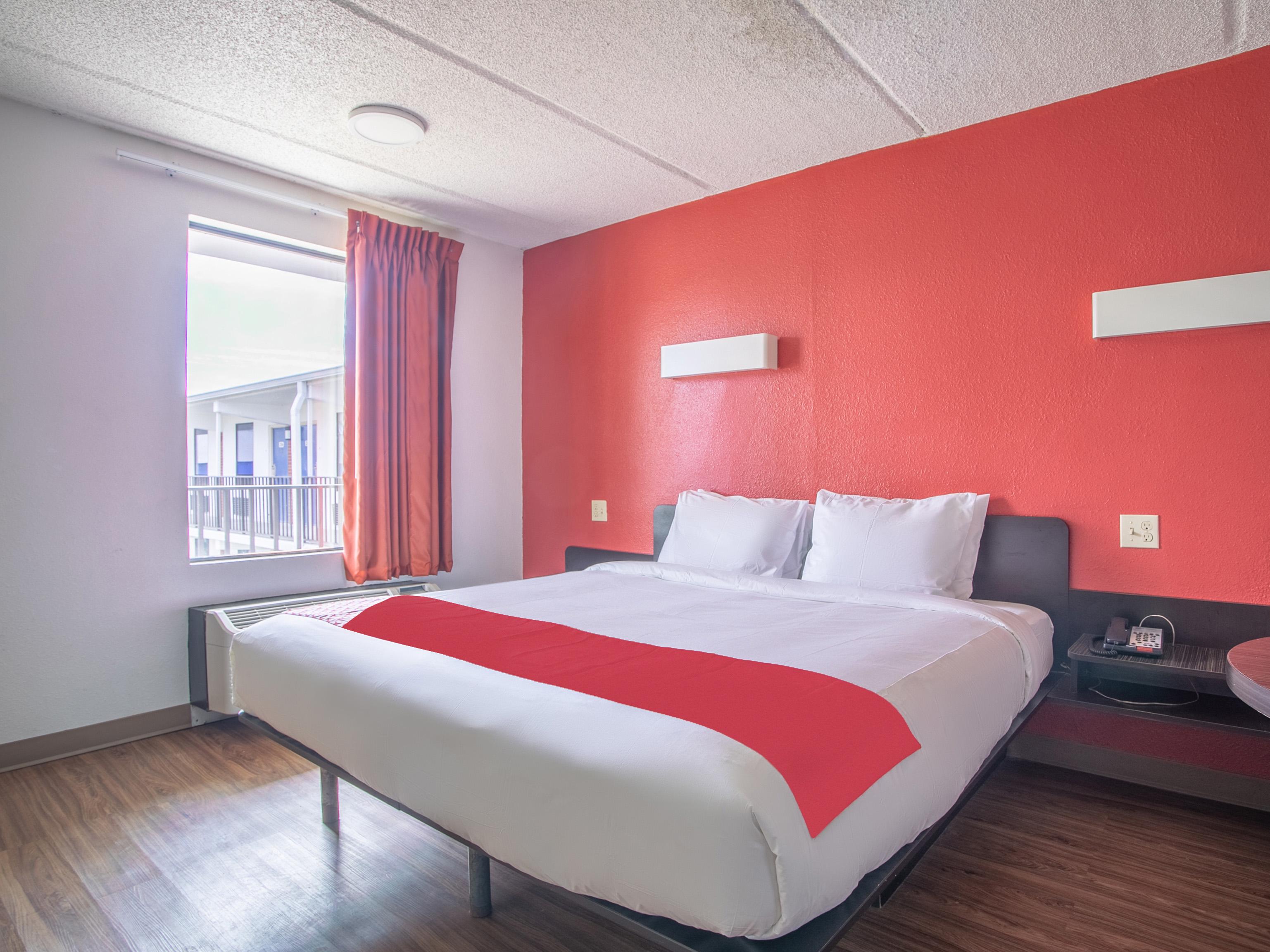 Oyo Hotel Lake Park - Valdosta Area エクステリア 写真
