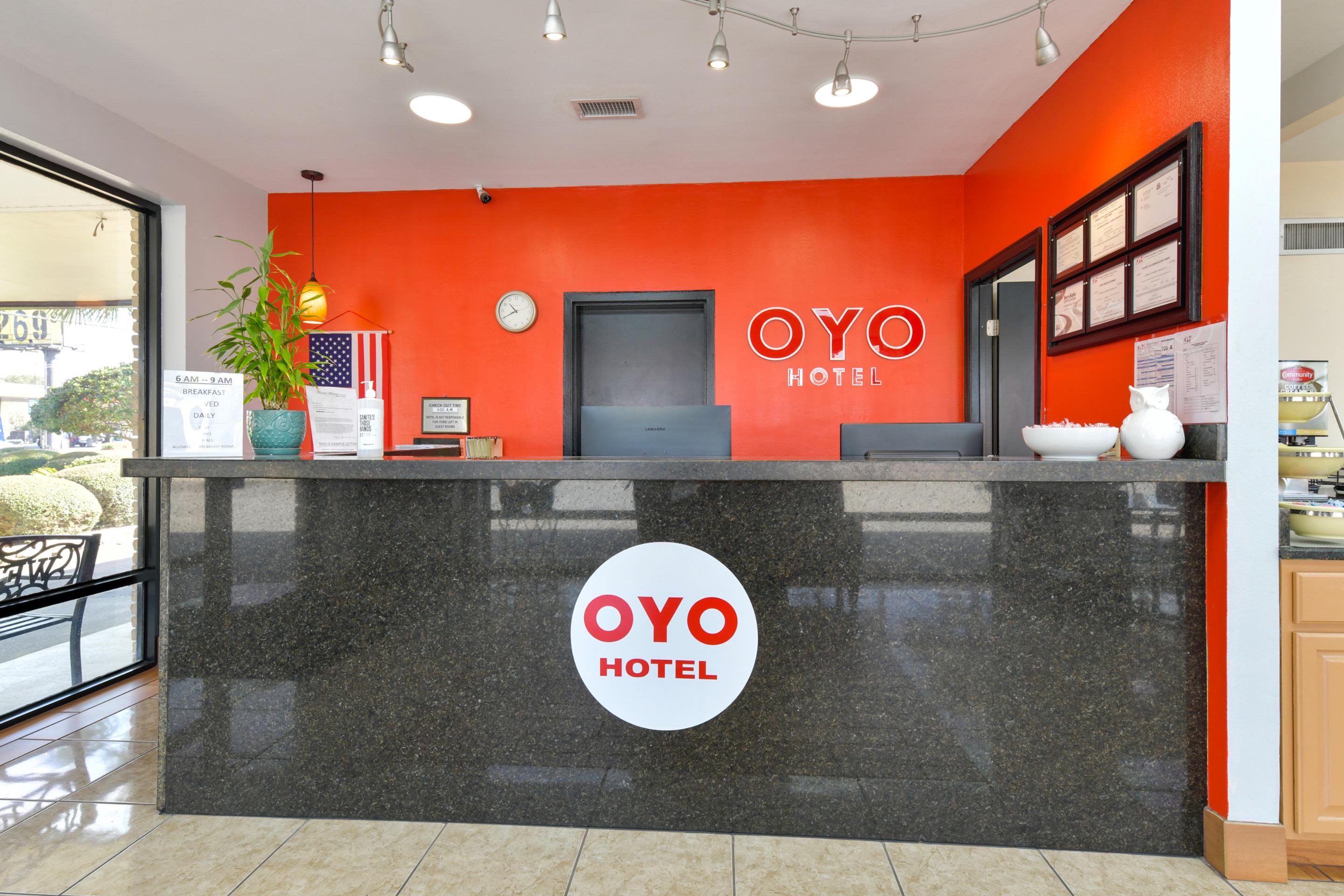Oyo Hotel Lake Park - Valdosta Area エクステリア 写真