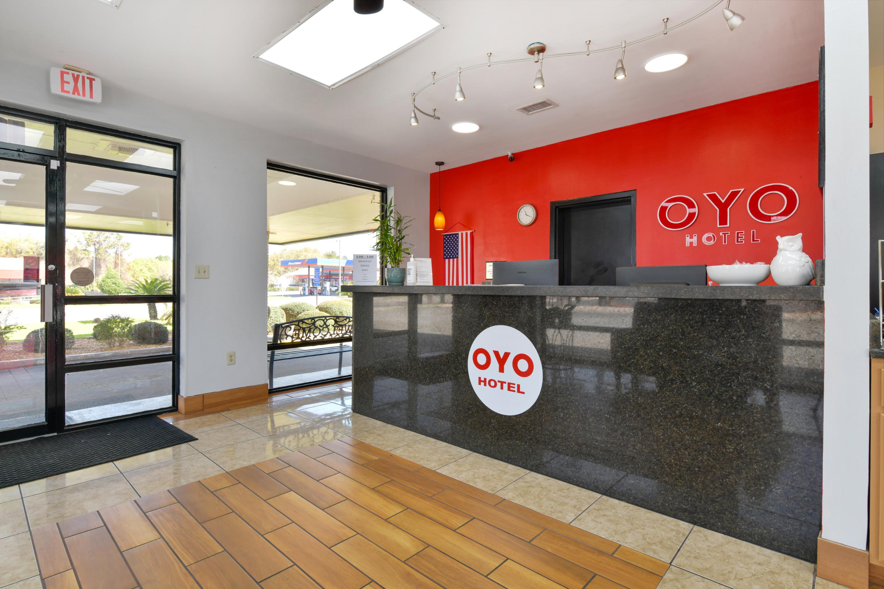 Oyo Hotel Lake Park - Valdosta Area エクステリア 写真