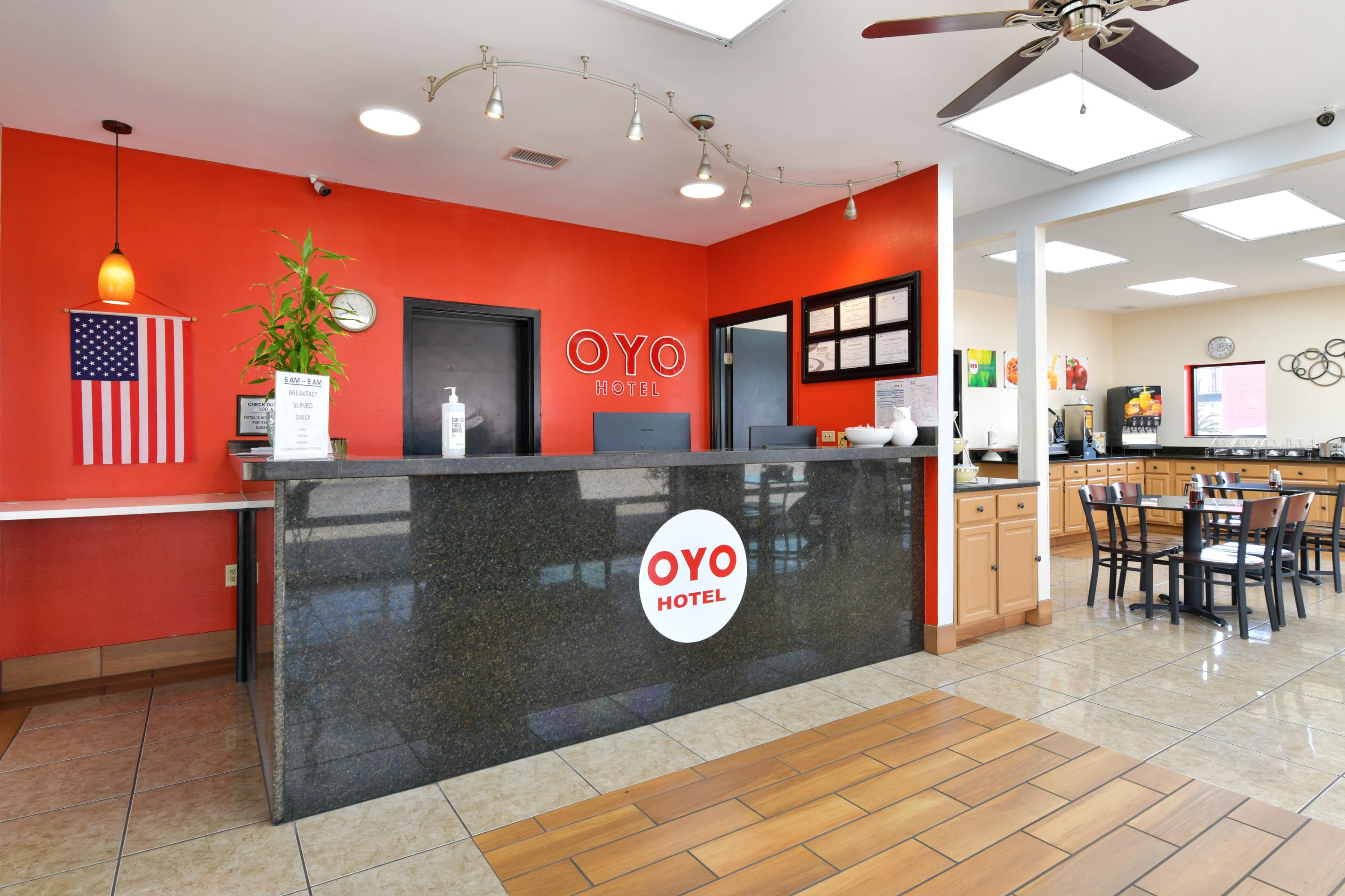 Oyo Hotel Lake Park - Valdosta Area エクステリア 写真