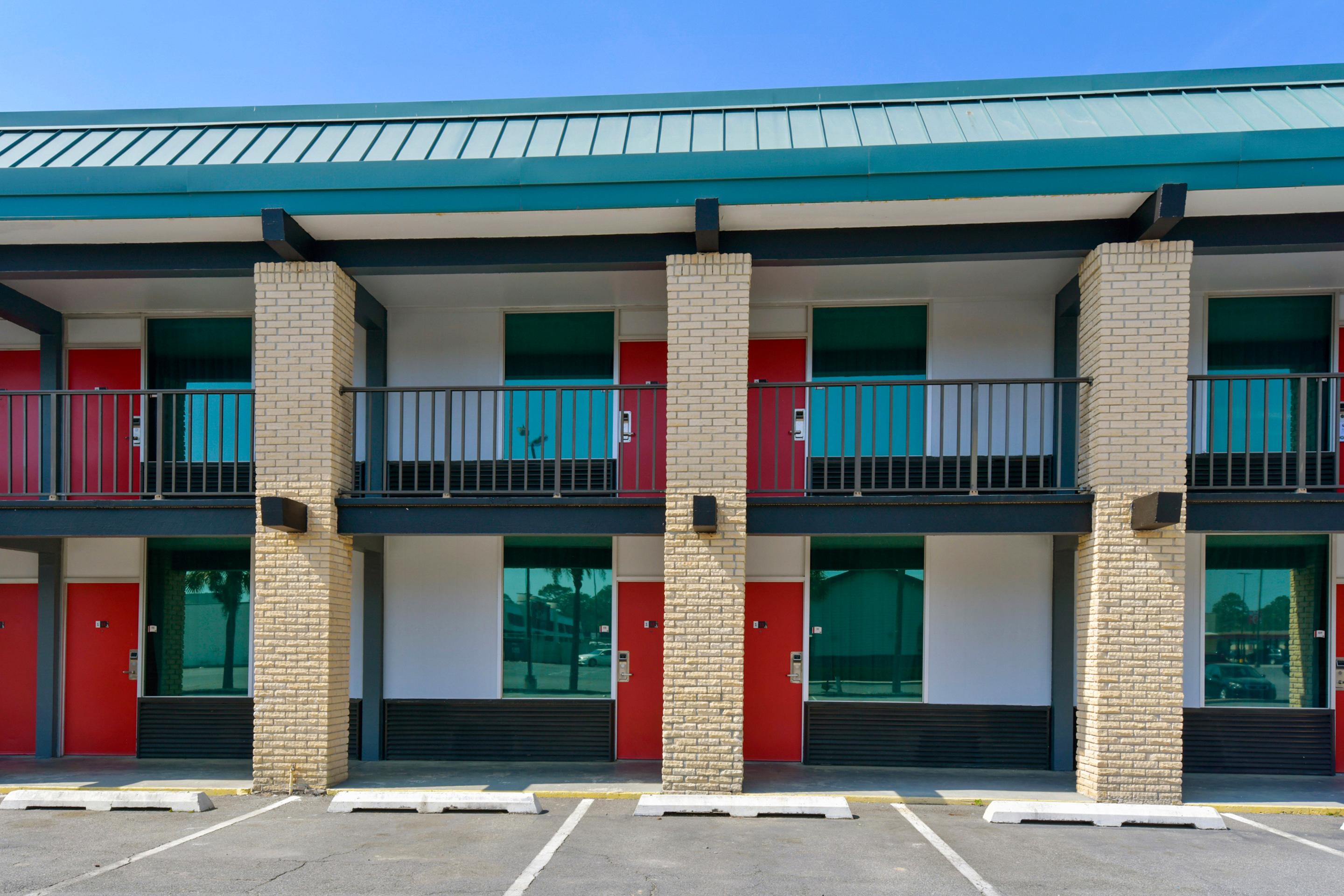Oyo Hotel Lake Park - Valdosta Area エクステリア 写真